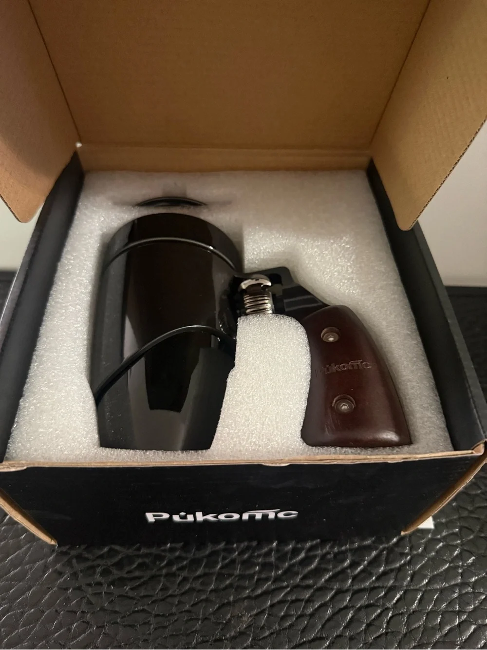 Pukomic durable black
